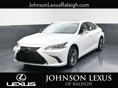 New 2025 Lexus ES 300h w/ Luxury Package