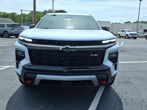 New 2026 Chevrolet Traverse Z71 w/ Enhanced Driving Package AWD/4WD image 9
