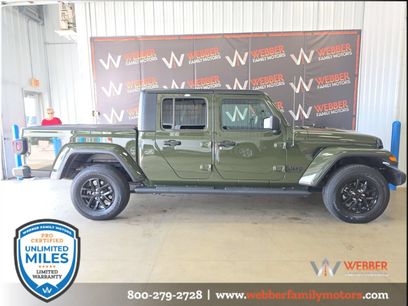 Used 2023 Jeep Gladiator Sport