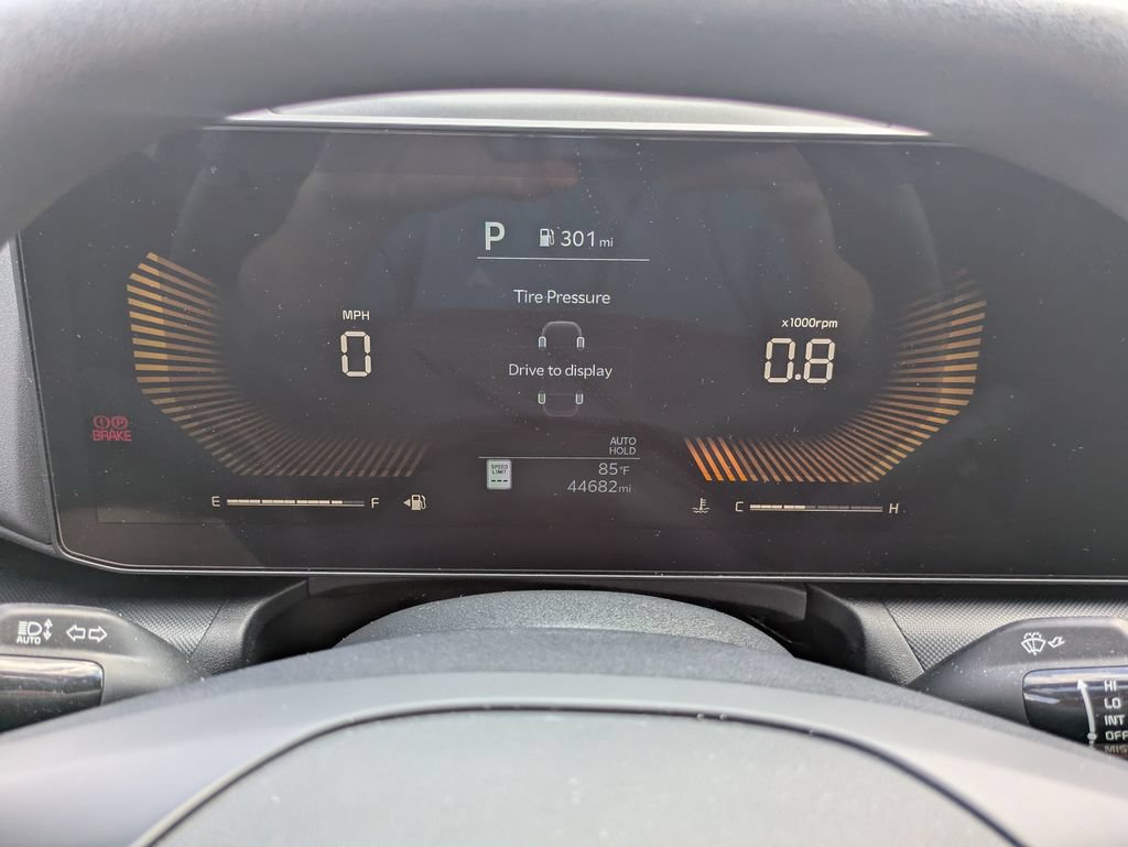 Used 2025 Kia K4 FWD image 11