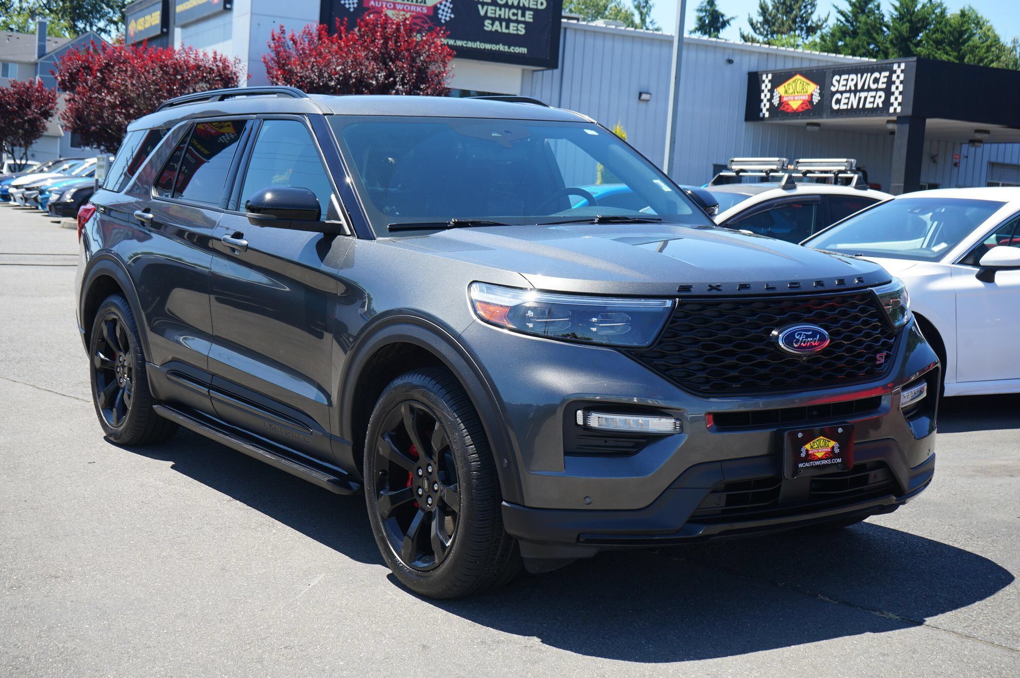 Used 2020 Ford Explorer ST w/ ST Street Pack AWD/4WD image 7