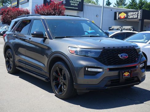 Used 2020 Ford Explorer ST w/ ST Street Pack AWD/4WD image 7