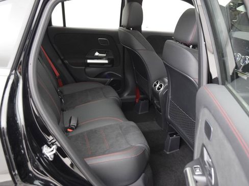 New 2026 Mercedes-Benz GLA 35 AMG 4MATIC image 18