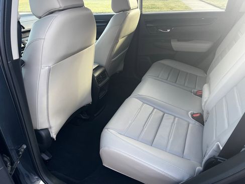 Used 2023 Honda CR-V EX-L image 10