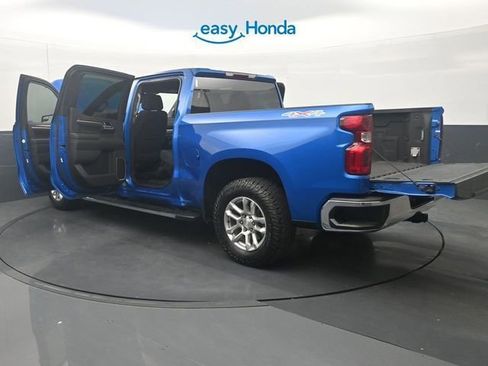 Used 2022 Chevrolet Silverado 1500 LT w/ Protection Package AWD/4WD image 38