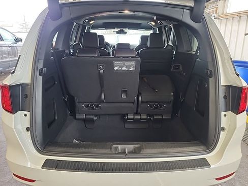 Used 2023 Honda Odyssey Sport image 17