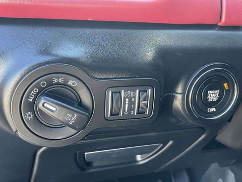 Used 2018 Maserati Ghibli image 30