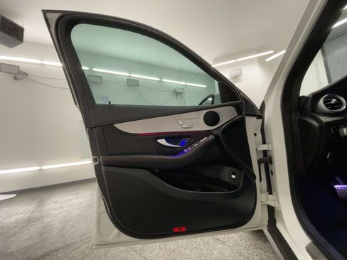 Used 2022 Mercedes-Benz GLC 43 AMG 4MATIC image 19