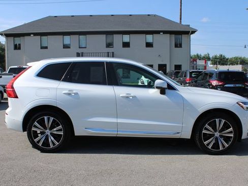 Used 2022 Volvo XC60 B5 Inscription w/ Advanced Package AWD/4WD image 5