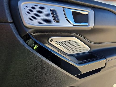 Used 2021 Ford Explorer ST w/ Equipment Group 401A image 14