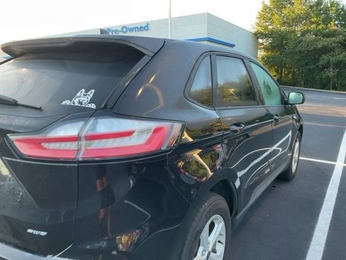 Used 2021 Ford Edge SE AWD/4WD image 5
