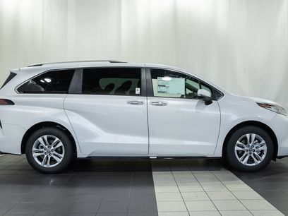 New 2026 Toyota Sienna Limited