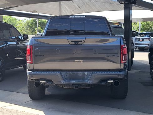 Used 2018 Ford F150 Raptor w/ Equipment Group 802A Luxury AWD/4WD image 3