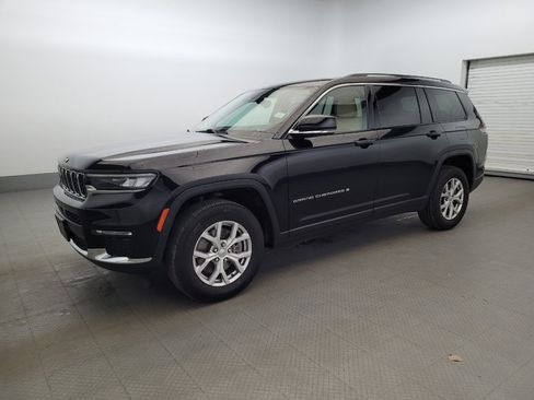 Used 2021 Jeep Grand Cherokee L Limited AWD/4WD image 2
