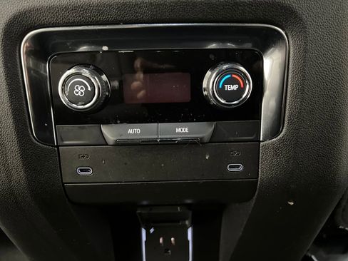 Used 2025 Chevrolet Tahoe LT image 22