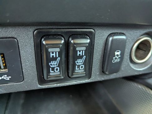 Used 2018 Mitsubishi Outlander Sport SEL image 22