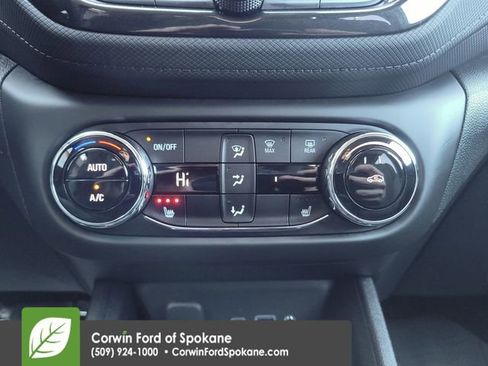 Used 2023 Chevrolet TrailBlazer LT w/ Convenience Package image 29