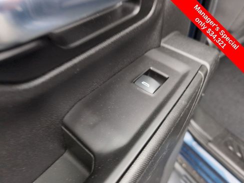 Used 2020 Chevrolet Silverado 2500 Custom w/ Custom Convenience Package image 13