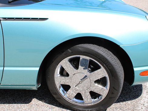 Used 2002 Ford Thunderbird RWD image 33
