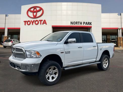 Used 2017 RAM 1500 Lone Star AWD/4WD image 1