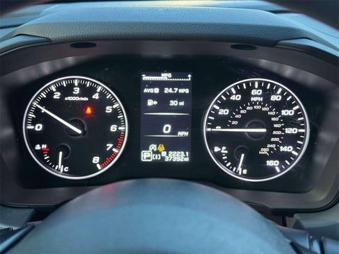 Used 2024 Subaru Crosstrek 2.0i Premium image 24