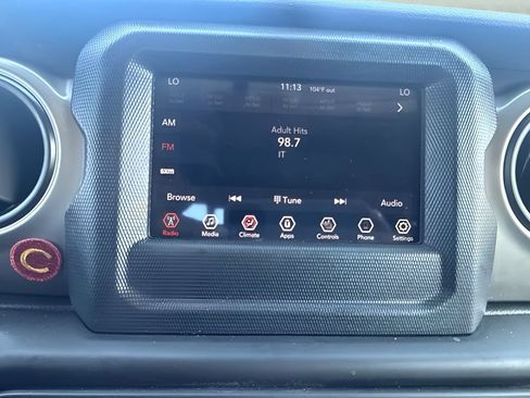 Used 2020 Jeep Gladiator Sport w/ Quick Order Package 24S AWD/4WD image 14