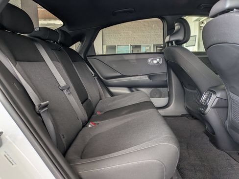 Certified 2025 Hyundai Ioniq 6 SE RWD image 12