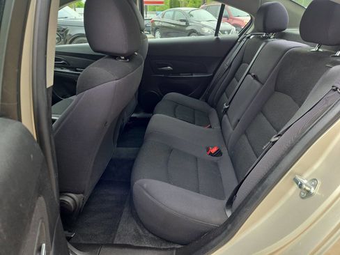 Used 2014 Chevrolet Cruze LT FWD image 18