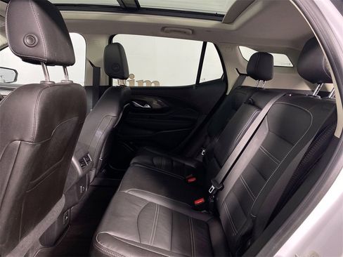 Used 2023 GMC Terrain Denali image 22