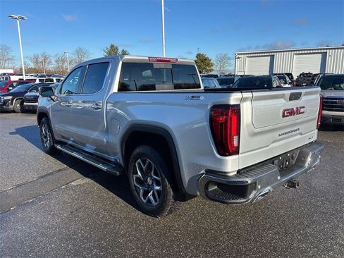 Used 2022 GMC Sierra 1500 SLT w/ SLT Premium Plus Package image 5