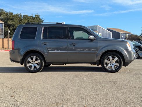 Used 2013 Honda Pilot Touring image 3