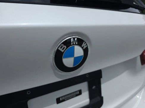 Used 2017 BMW X1 xDrive28i AWD/4WD image 10