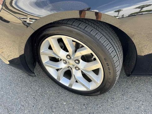 Used 2017 Chevrolet Impala Premier FWD image 33