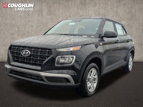 New 2026 Hyundai Venue SE image 3