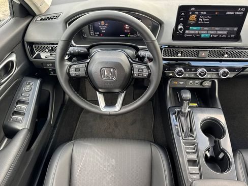 Certified 2023 Honda Civic Touring image 16