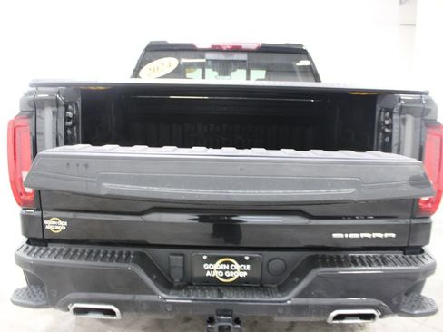Used 2024 GMC Sierra 1500 Denali image 19