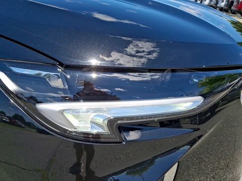 Certified 2023 Buick Envision Avenir AWD/4WD image 9