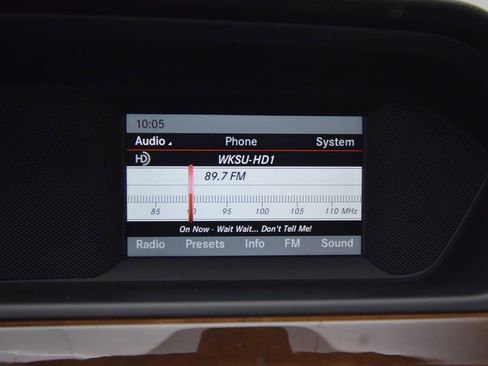 Used 2013 Mercedes-Benz C 300 4MATIC Sedan w/ Premium 1 Pkg image 12