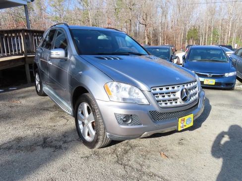 Used 2011 Mercedes-Benz ML 350 4MATIC image 4