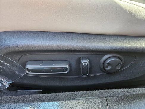 New 2025 Honda Accord EX-L image 9