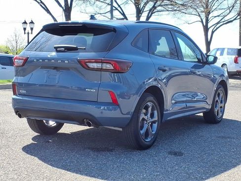 Used 2024 Ford Escape ST-Line w/ Tech Pack #1 AWD/4WD image 5