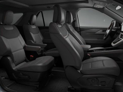New 2026 Ford Explorer Active w/ Active Comfort Package AWD/4WD image 31