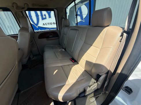 Used 2005 Ford F450 4x4 Crew Cab Super Duty image 11