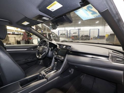 Used 2021 Honda Civic Sport image 27