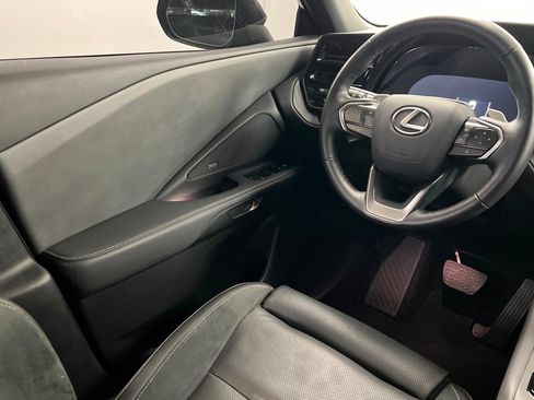 Used 2026 Lexus TX 350 AWD w/ Technology Package image 12