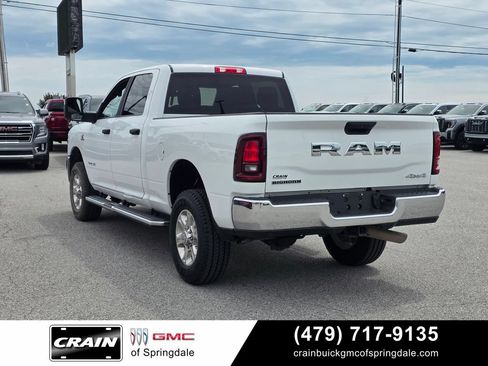 Used 2025 RAM 2500 Big Horn AWD/4WD image 5