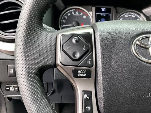 Certified 2022 Toyota Tacoma SR5 w/ SR5 Appearance Package (SM) AWD/4WD image 22