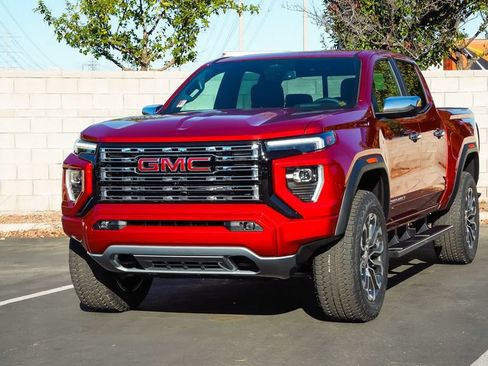 New 2026 GMC Canyon Denali AWD/4WD image 2
