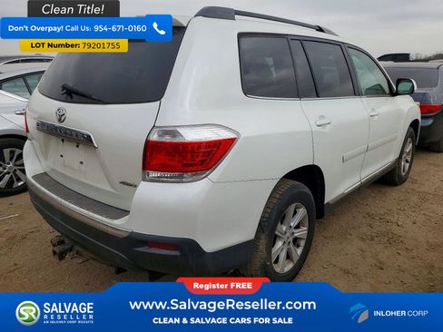 Used 2012 Toyota Highlander SE w/ Tow Pkg AWD/4WD image 4