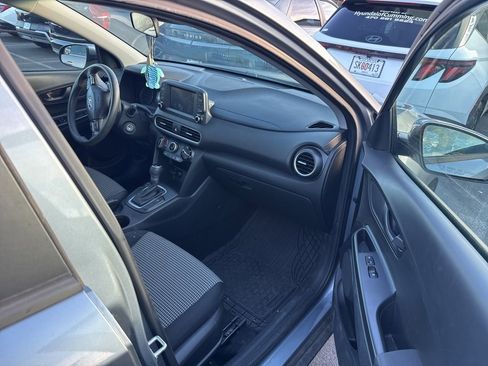 Used 2019 Hyundai Kona SE image 12